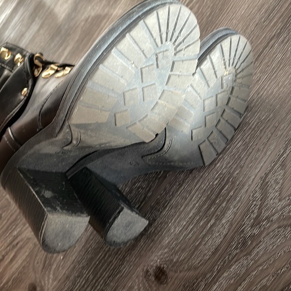 Guess heeled boots - Picture 8 of 9